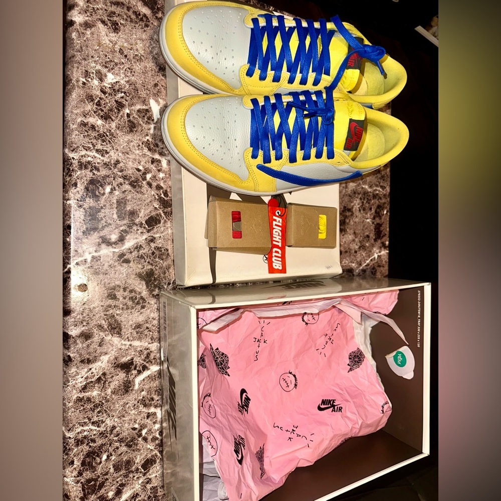 Travis Scott x Wmns Air Jordan 1
Retro Low OG SP 'Canary'